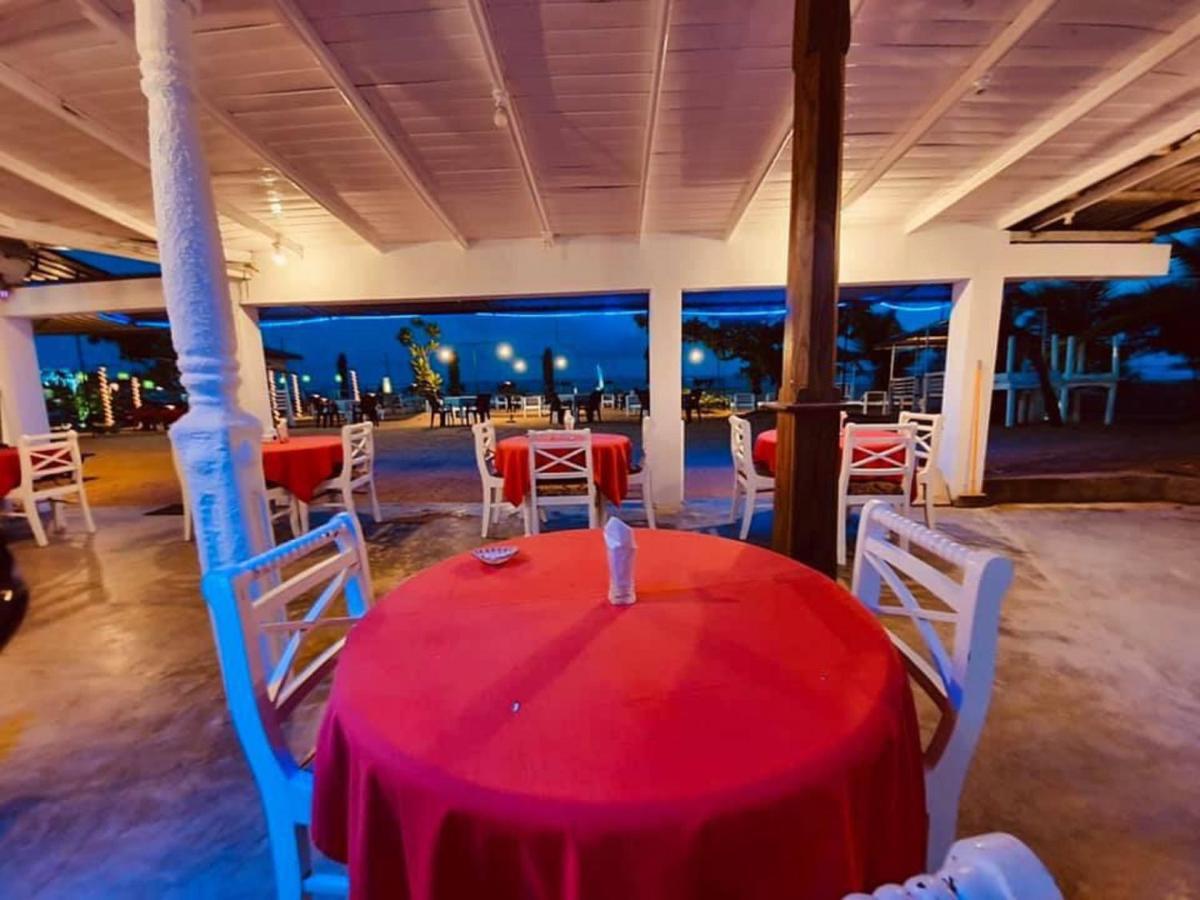 Hotel Neptune Bay Unawatuna Beach Dış mekan fotoğraf